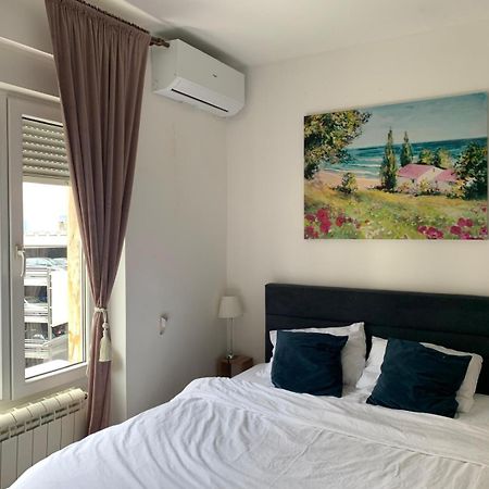 City Center Crown Apartment Belgrade Extérieur photo