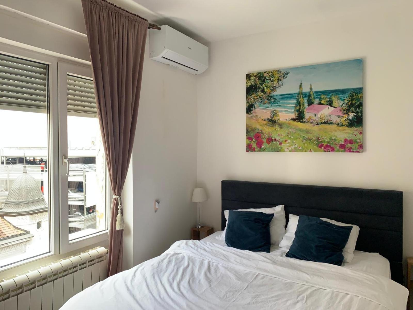 City Center Crown Apartment Belgrade Extérieur photo