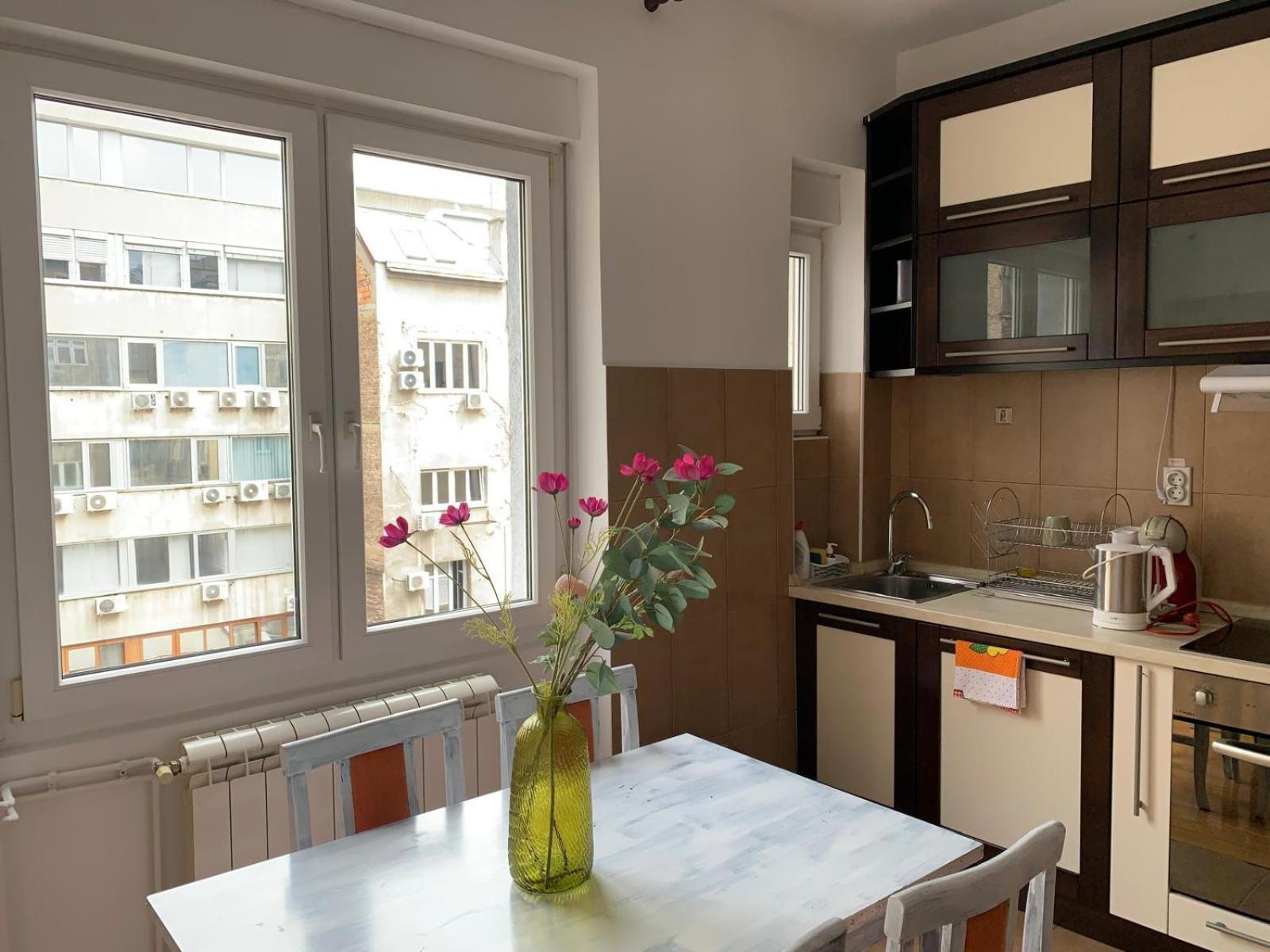 City Center Crown Apartment Belgrade Extérieur photo